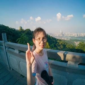 胡琳承
