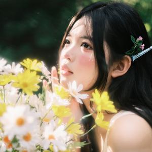 闻皎月